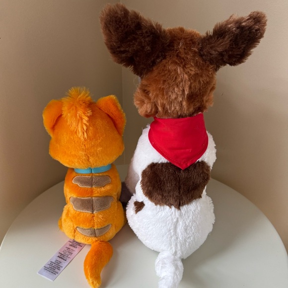 Disney 100 Oliver & Company Oliver and Dodger Plush Set - Picture 2 of 10